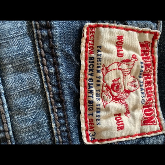 Jeans - Picture 1 of 5